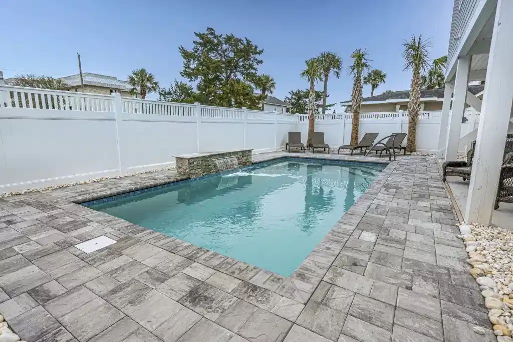 Lux project custom pool with vinyl design